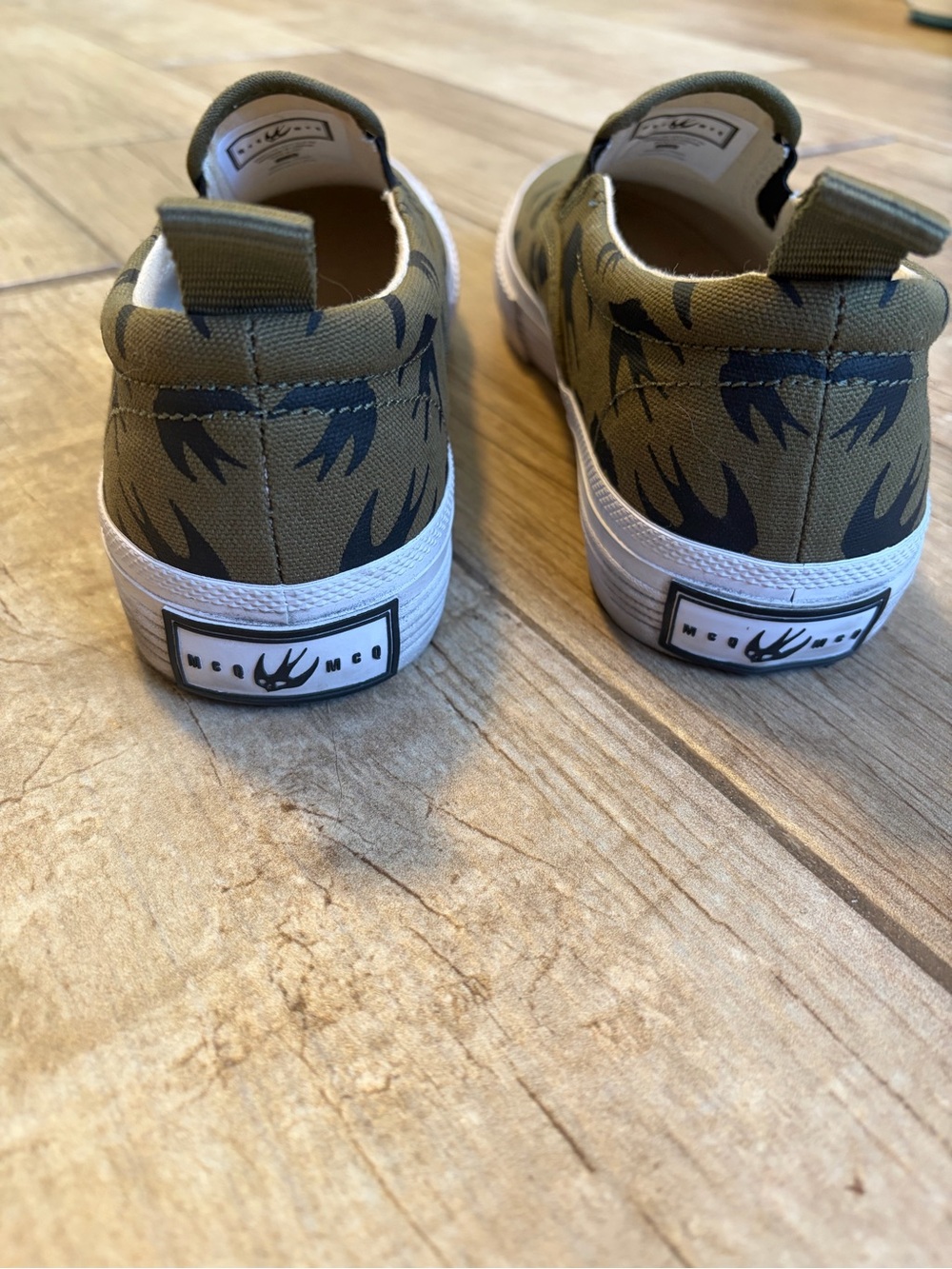 Alexander McQueen Slip-On Canvas Sneakers with Black Swallow Print - Picture 4 of 5